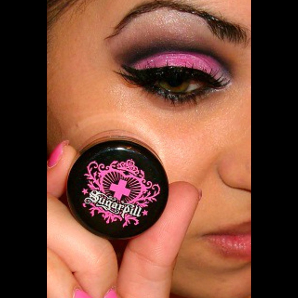 Sugarpill Decora original line unused beautiful Pink Eyeshadow RARE